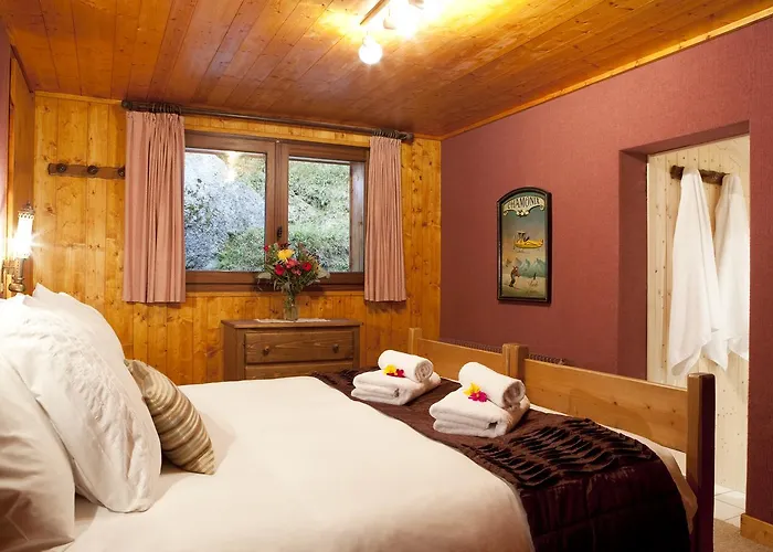 木屋 Marmotte Mountain Retreat 霞慕尼